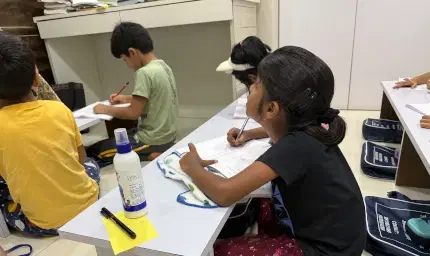 Grammar workshop with young learners at Smart Education center